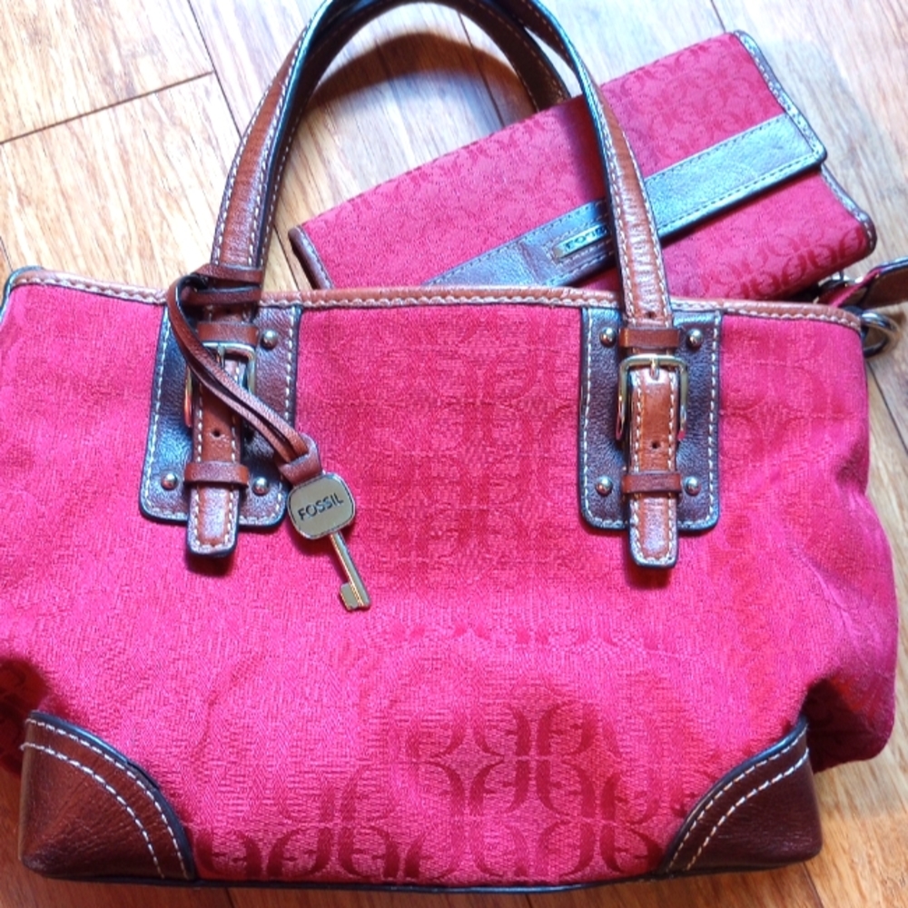 Fossil Purse And Matching Wallet. - image 1